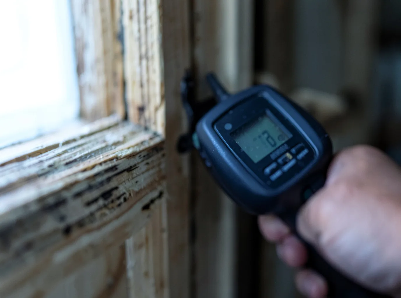 Ceiling Water Damage Repair in Miramonte, CA